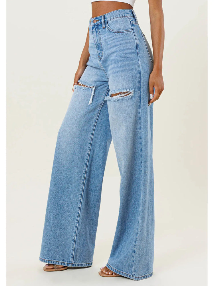 
                  
                    Kehlani Wide Jeans
                  
                